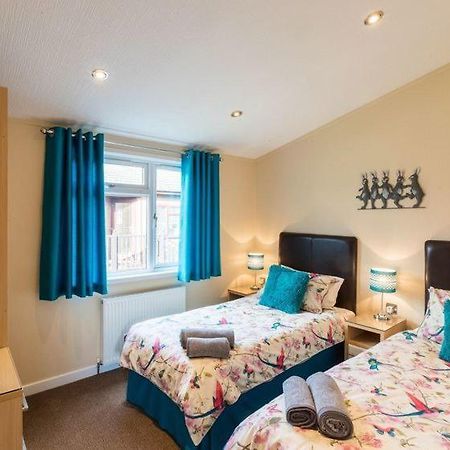 Windermere Retreat - White Cross Bay Holiday Park Zewnętrze zdjęcie